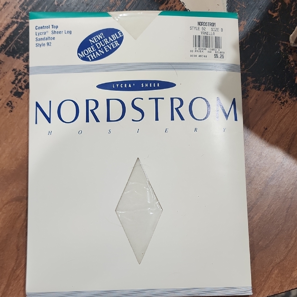 Nordstrom Pantyhose Control Top Sz B in Vanilla MORE DURABLE THAN EVER New!